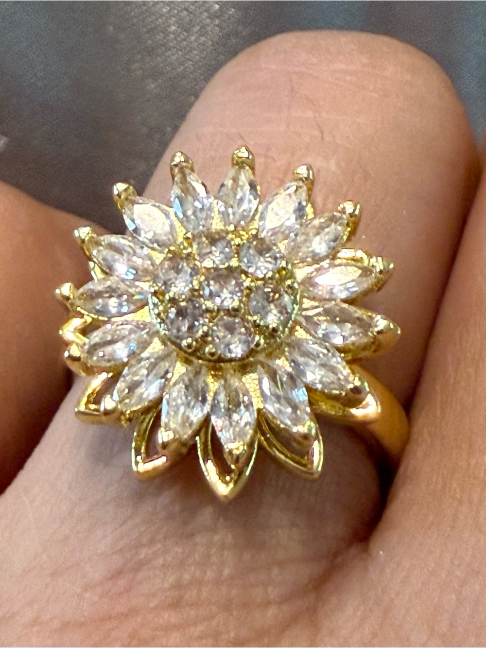 Gold and Clear Crystal Flower Spinning Statement Ring - Women Jewelry Size 6